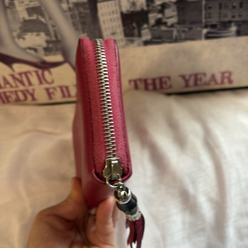 Gucci Leather Zip-Around Wallet with Tassel - Red - Picture 10 of 15